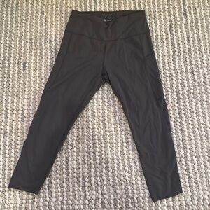 Poshdivah‎ Leggings with pockets (milt colors ) 💚